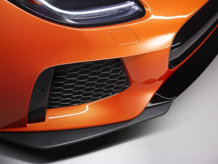 Jaguar F-Type SVR photo gallery